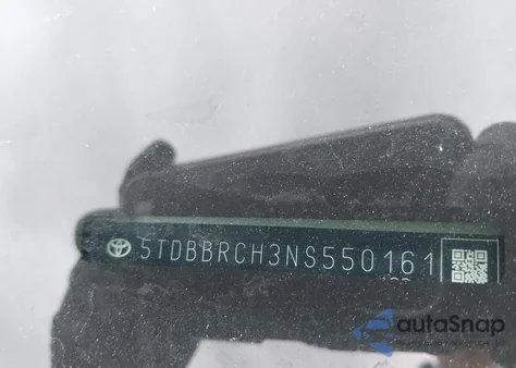 2022 Toyota Highlander Hybrid Le z USA, uszkodzony, nr VIN 5TDBBRCH3NS550161